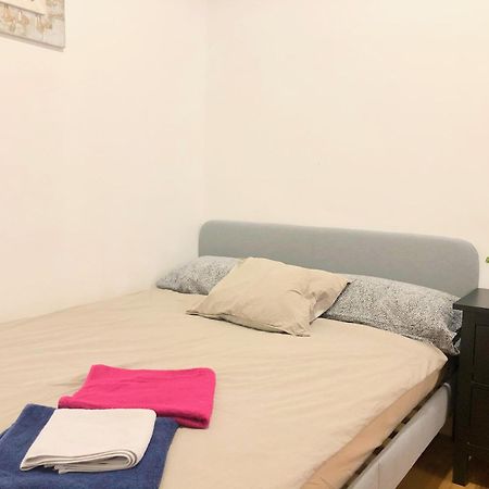 Eixample Modernista Apartment Barcelona Exteriör bild