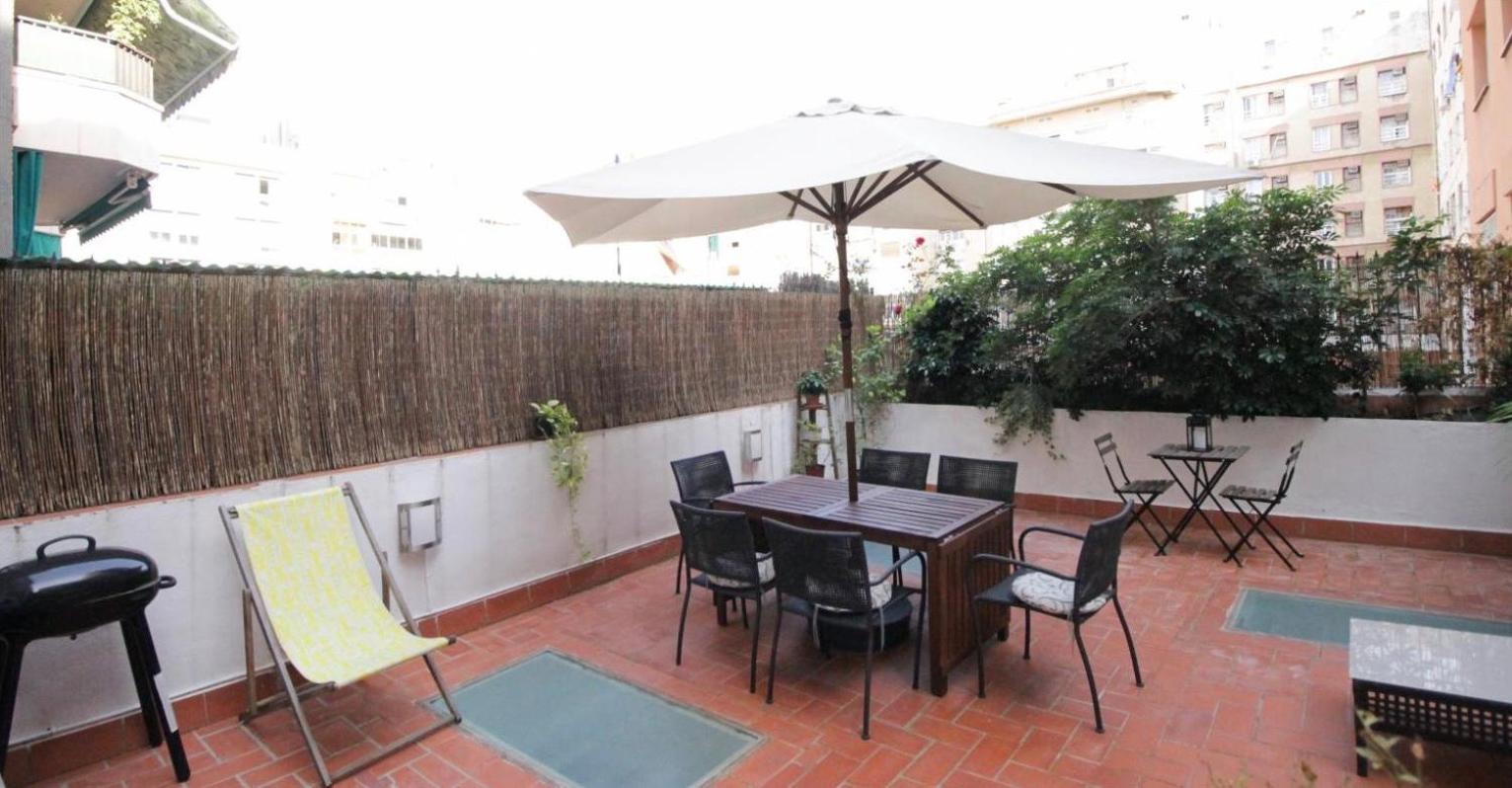 Eixample Modernista Apartment Barcelona Exteriör bild
